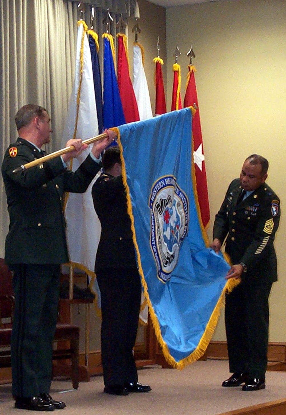Army Leaders Unveil New Institute Colors at Fort Benning Ceremony