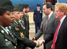 Defense, Army Secretaries Greet Soldiers at Fort Benning Ceremony