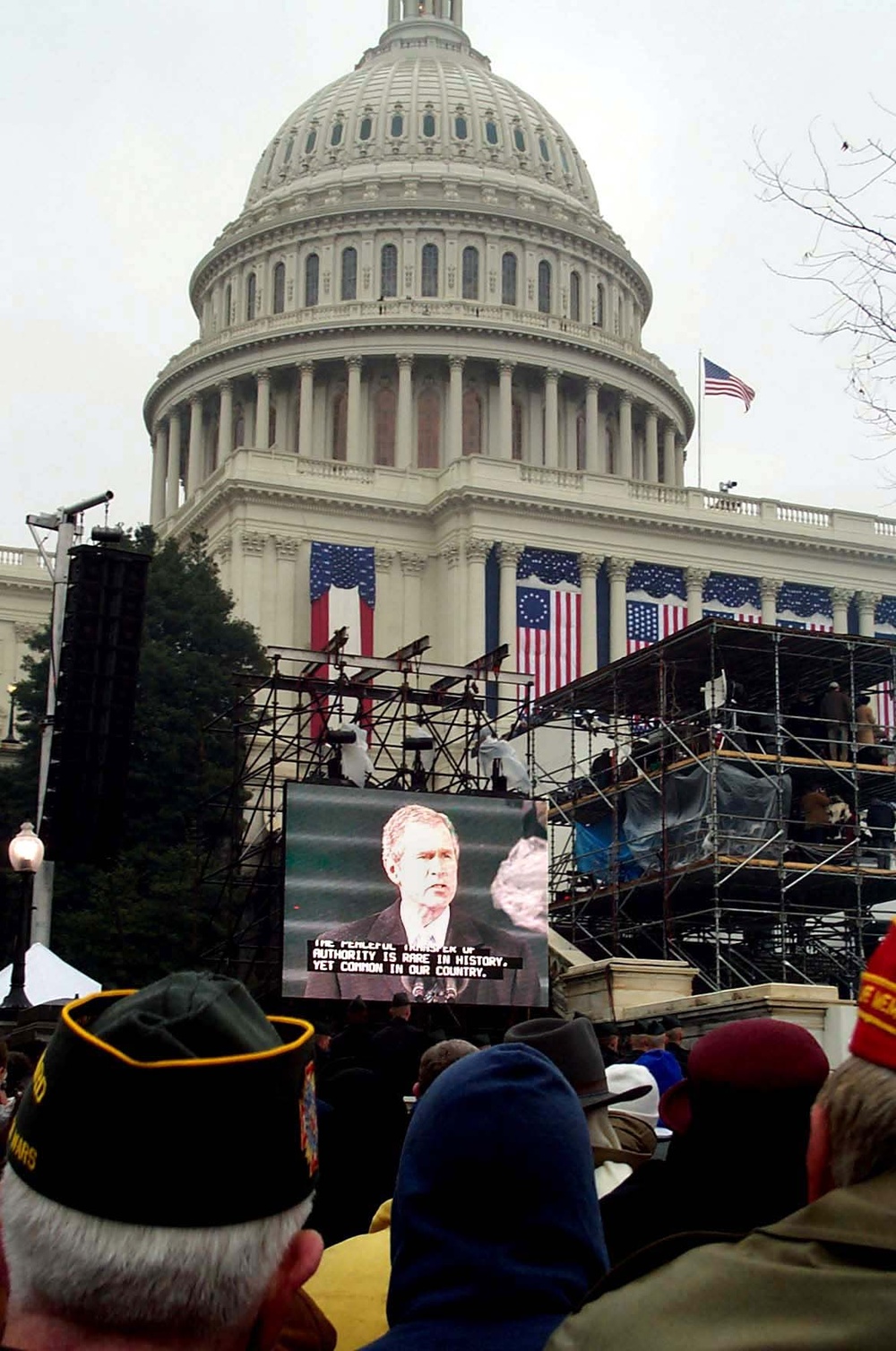 Veterans Watch Bush Address Inaugural Crowd