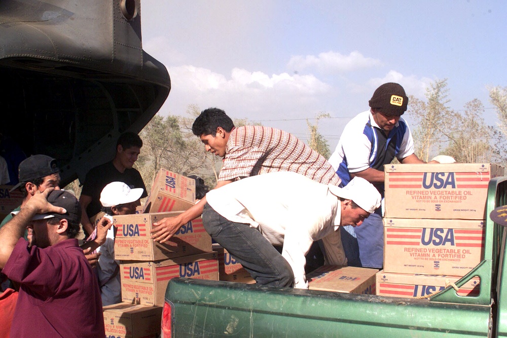 U.S. Military Aids El Salvador Earthquake Relief Efforts