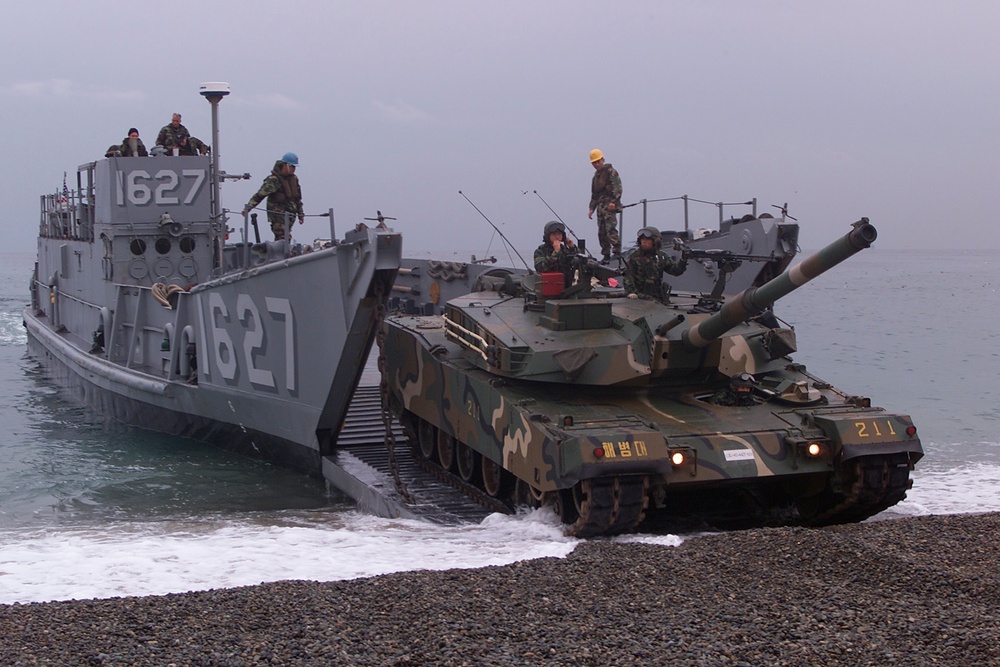 U.S. and South Korean Forces Conduct Joint Amphibious Assault Exercise