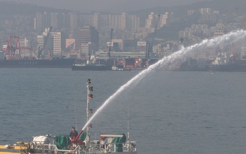 U.S. and South Korean Forces Conduct Decontamination Drill During Exercise Foal Eagle 2000