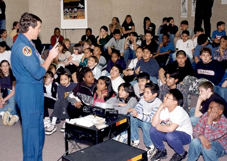 Astronaut Kregel Inspires Students with Space Shuttle Mission Insights