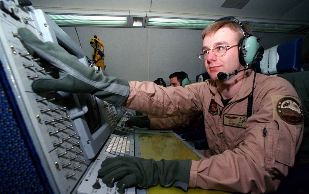 Airman Tracks Iraqi Fighters from Turkey Base