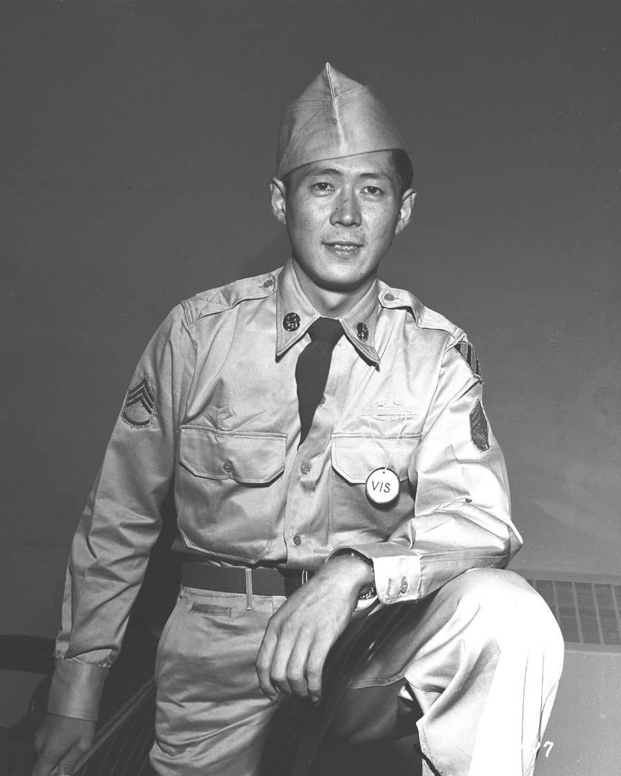 Army Staff Sgt. Hiroshi H. Miyamura Awarded Medal of Honor for Heroism in Korean War