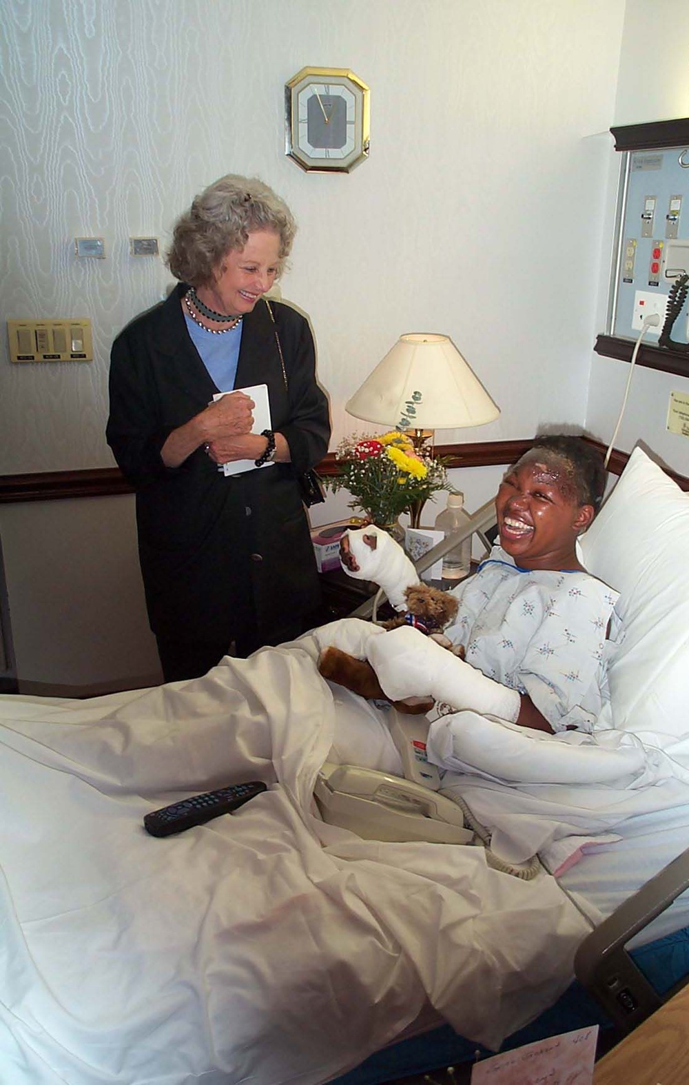 Janice Jackson and Joyce Rumsfeld Visit Arlington Hospital After 9/11 Attack