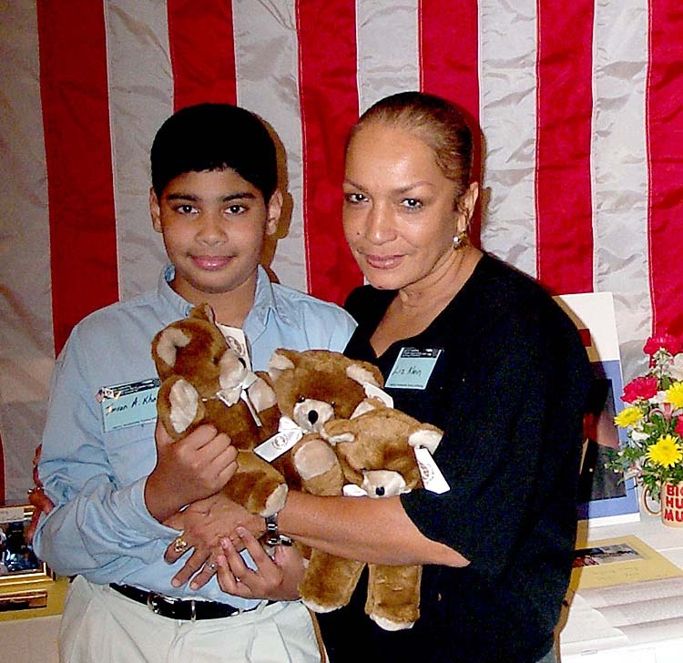 Grieving Family Finds Comfort in Teddy Bears After Pentagon Attack