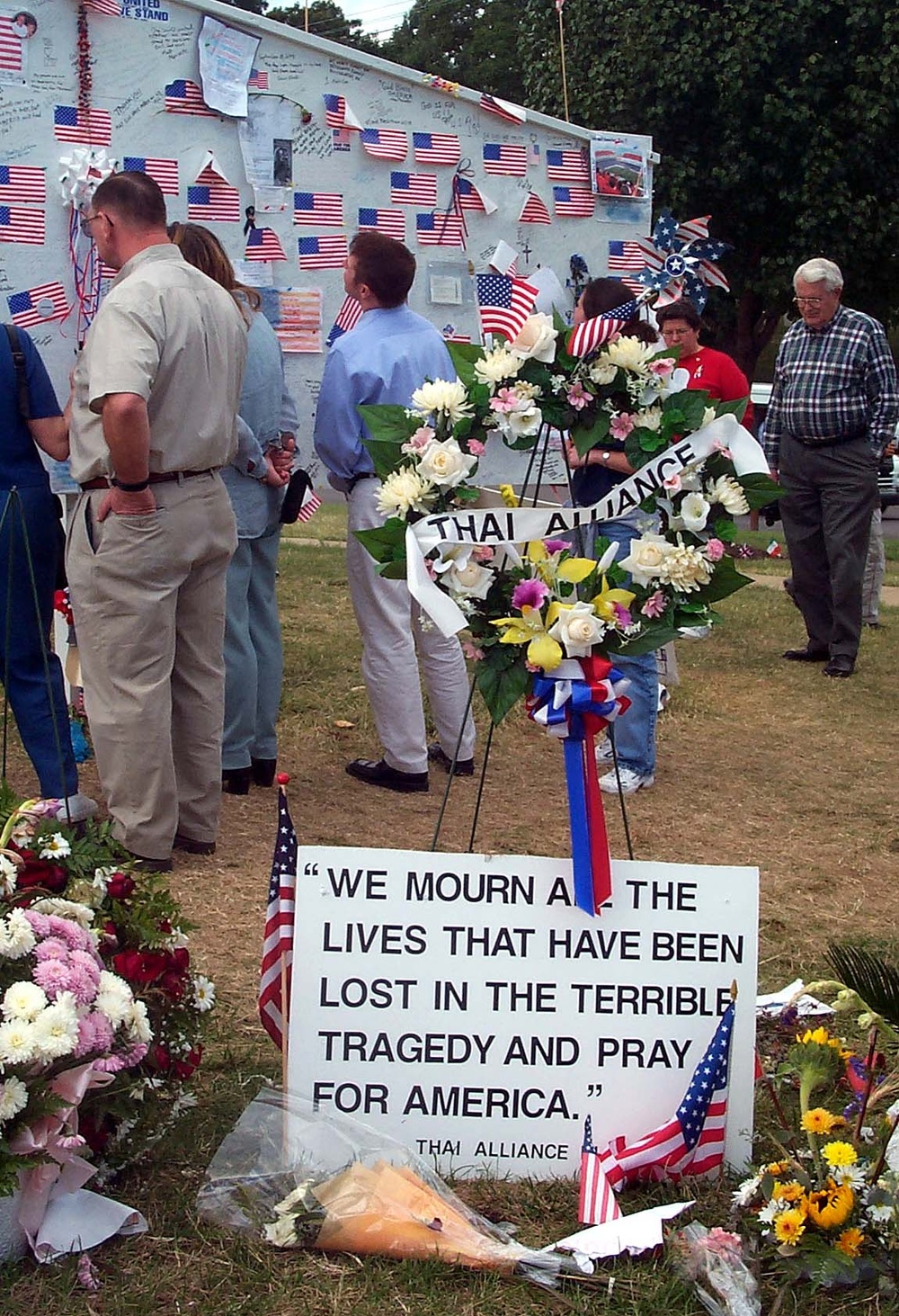 Thai Alliance Mourns Lives Lost in 9/11 Attack at Pentagon Memorial