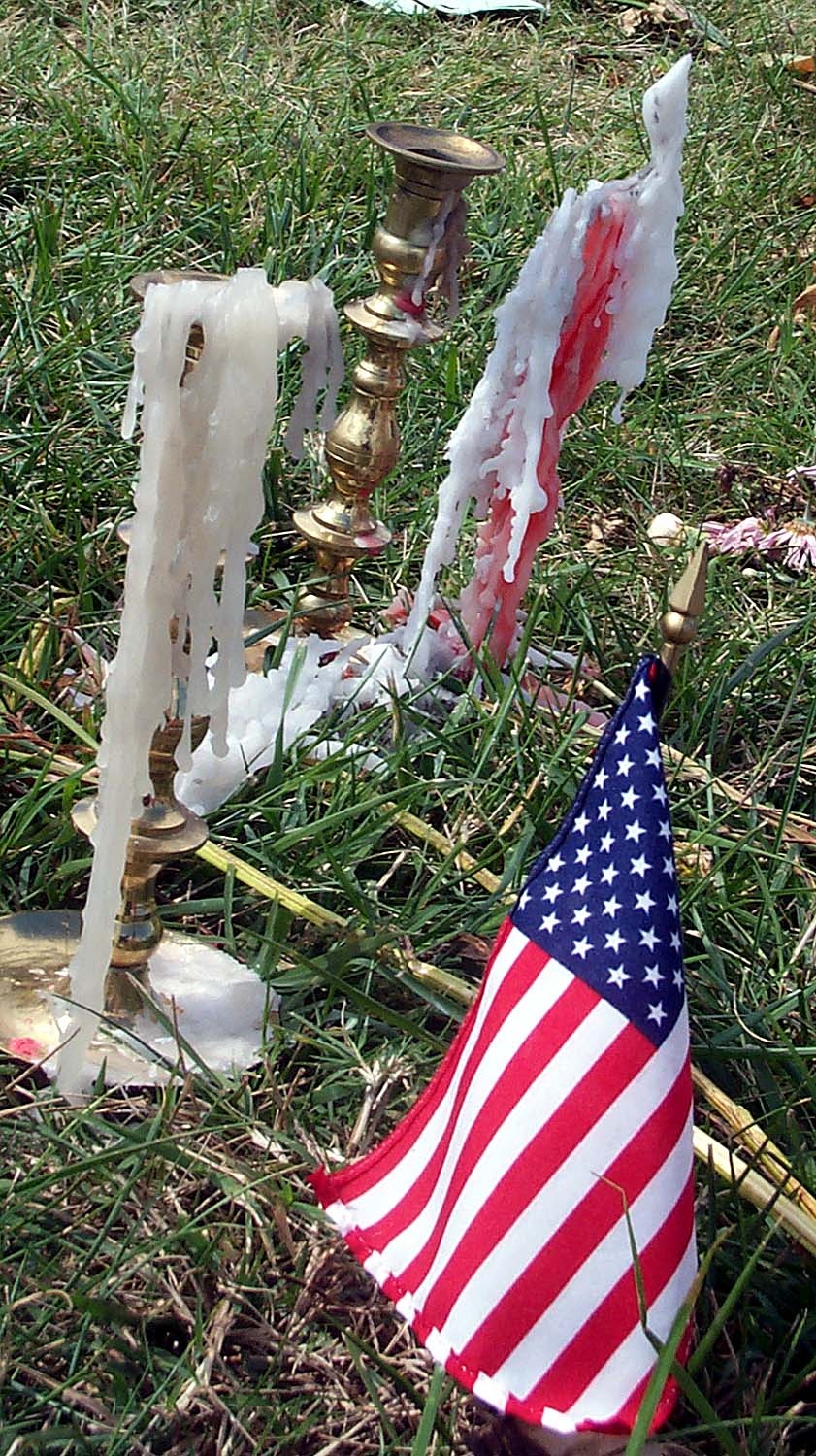 Visitors Honor 9/11 Victims at Pentagon Memorial