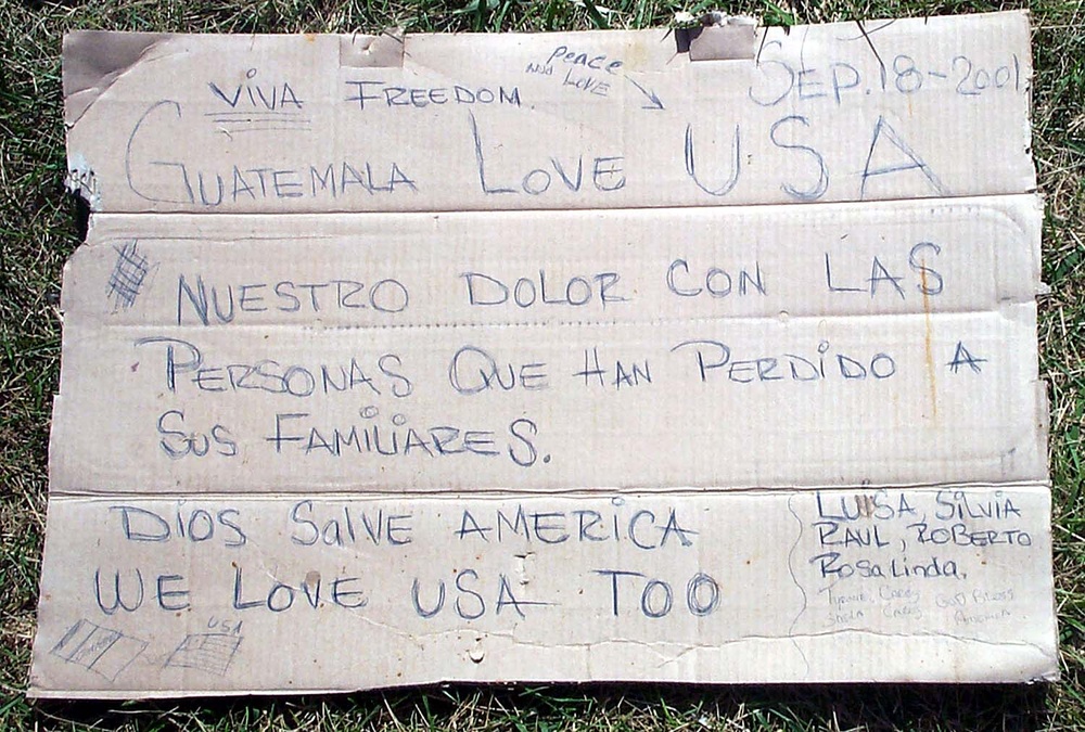 Memorial Message in Spanish Left at Pentagon 9/11 Site