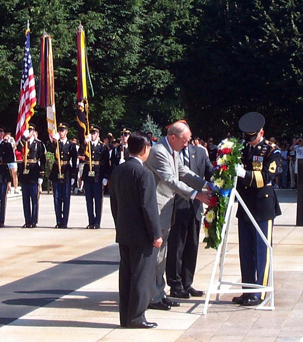 Army Secretary Honors African American Korean War Veterans at Arlington National Cemetery
