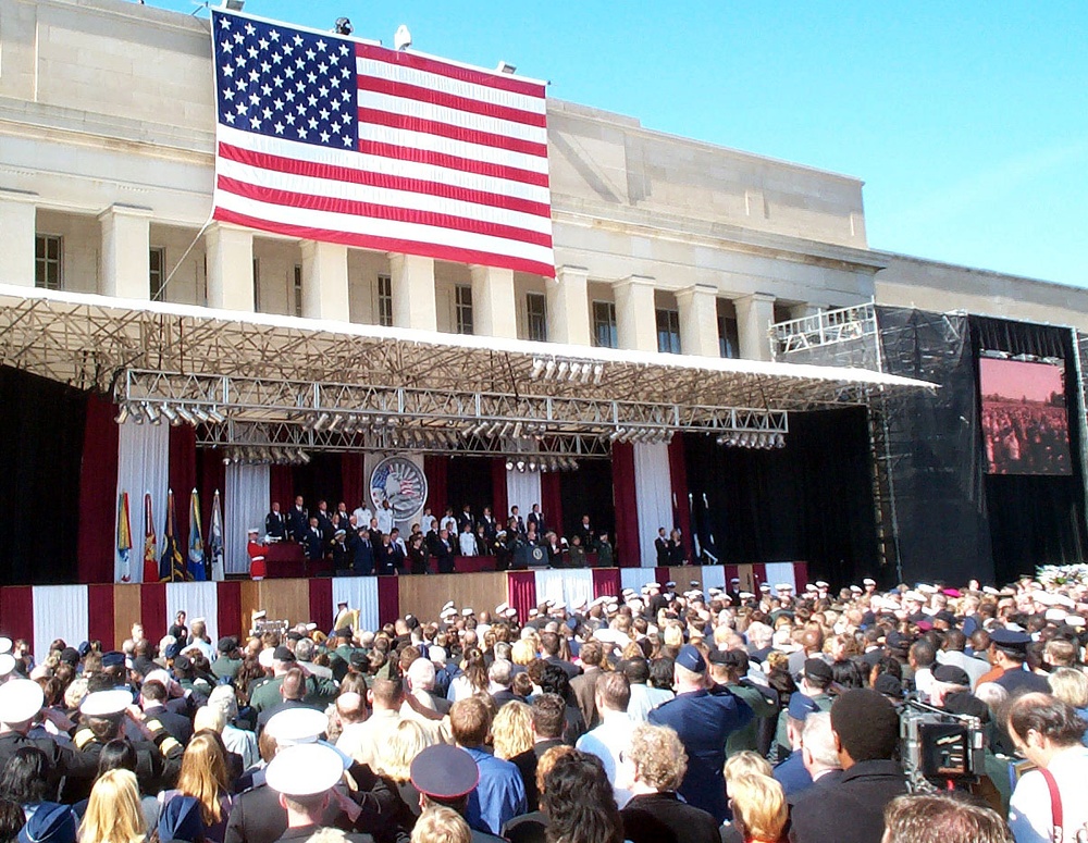 Solemn Tribute at Pentagon 9/11 Memorial Service