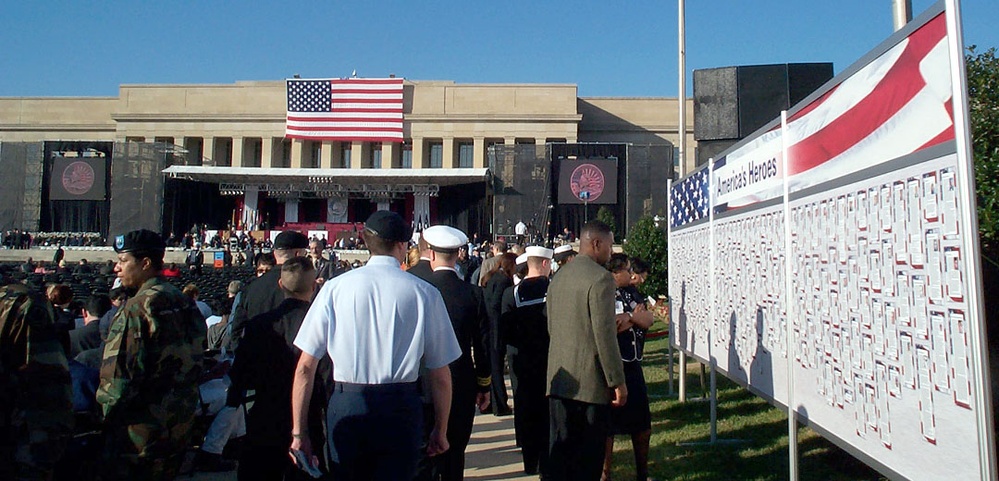 Solemn Remembrance: Victims of 9/11 Pentagon Attack Honored at Memorial Service