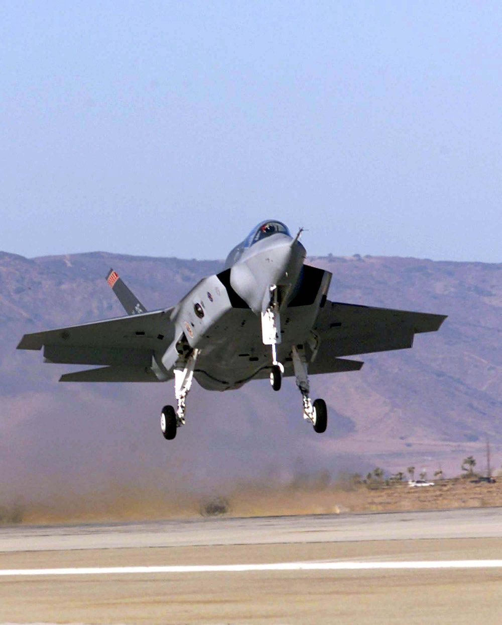 Lockheed-Martin Joint Strike Fighter Takes Flight