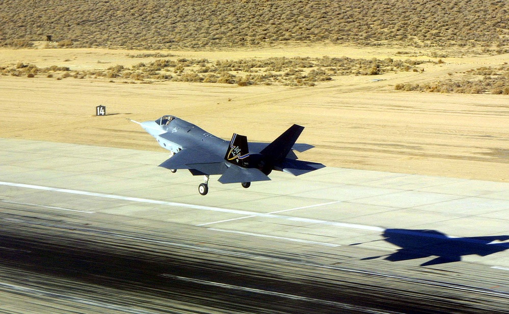 Lockheed-Martin's Joint Strike Fighter Takes Flight