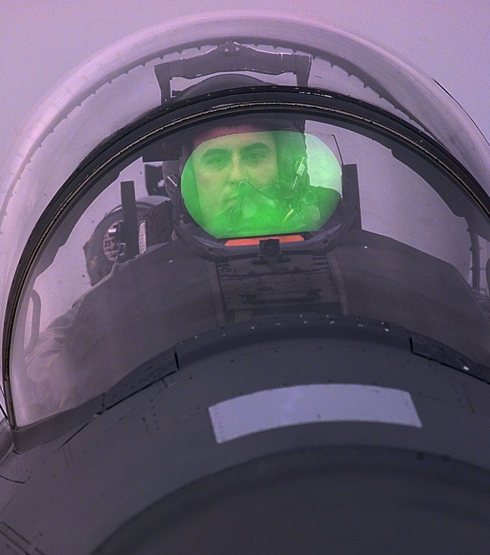 F-15E Pilot Returns from Yugoslavia Bombing Mission
