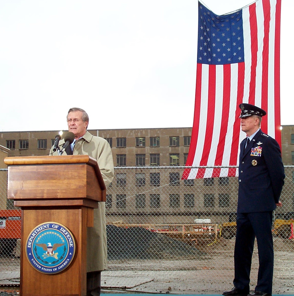 Rumsfeld, Myers Commemorate 9/11 Pentagon Victims