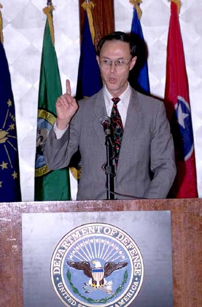 DoD Undersecretary Urges Hiring of More Disabled Workers at Annual Awards Ceremony