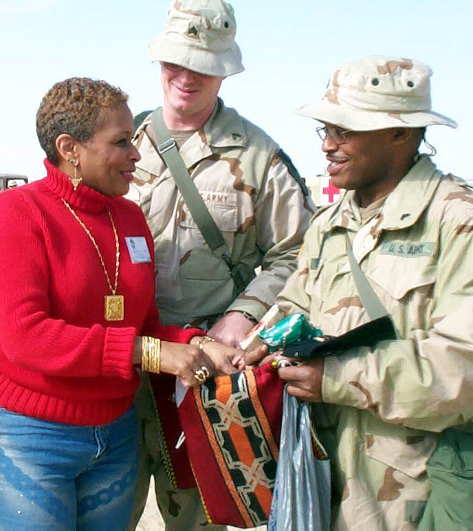 Businesswoman Spreads Holiday Cheer to Troops in Kuwait