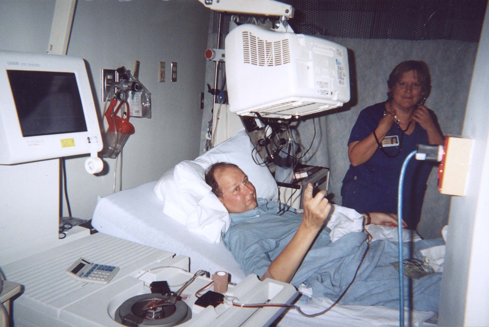 Navy Captain Undergoes Photophoresis Treatments to Prevent Lung Transplant Rejection