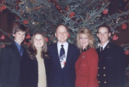 Pasko Family Celebrates Christmas 2001 After Father's Life-Saving Lung Transplant