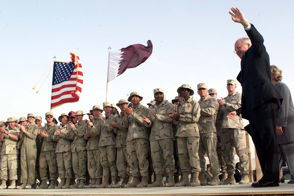 Cheney Visits Air Force Unit in Qatar, Praises Troops' Support for Afghanistan Operations