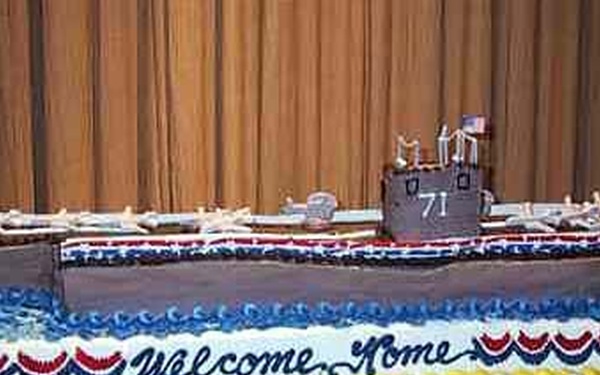 Massive 750-Pound Homecoming Cake Awaits Hungry Crowd at Naval Air Station Oceana