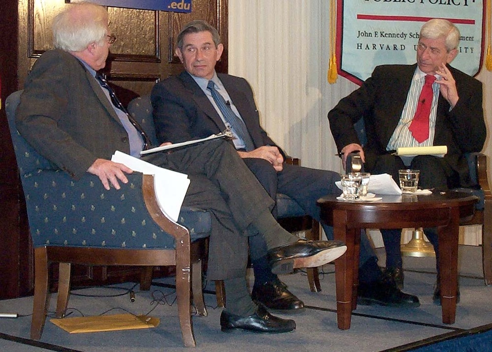 Wolfowitz Discusses Crusader Cancellation at Press Conference