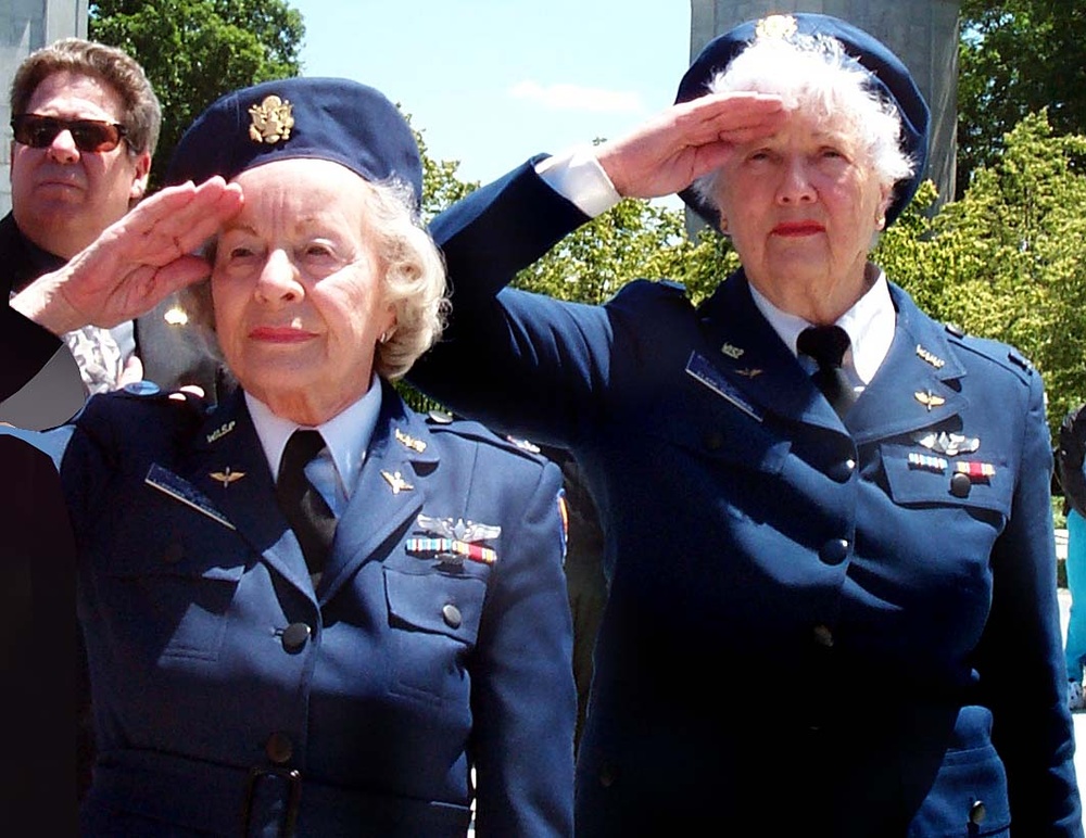 Former WASP Pilots Honored at Arlington National Cemetery