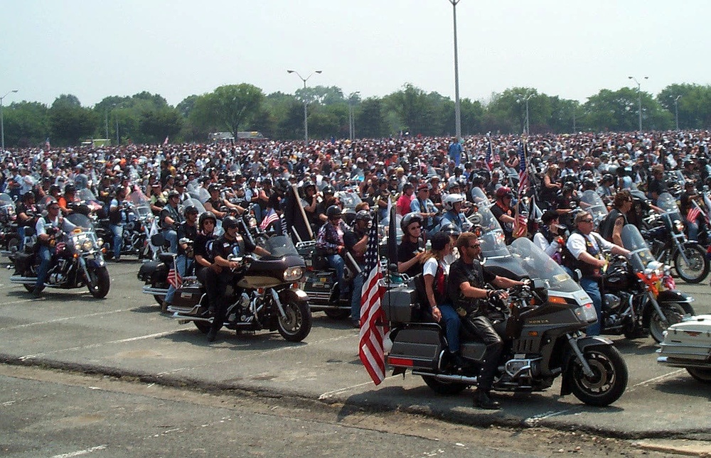 Vietnam Veterans Ride Through D.C. for Rolling Thunder