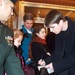 Josh Hartnett Greets Fans at 'Black Hawk Down' Premiere