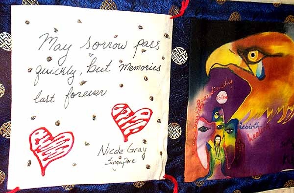 Singapore Quilt Honors 9/11 Victims at Pentagon Display