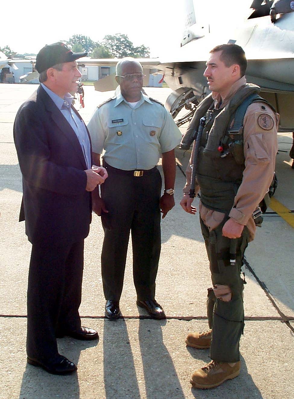 Wolfowitz Visits Air National Guard Squadron at Andrews AFB