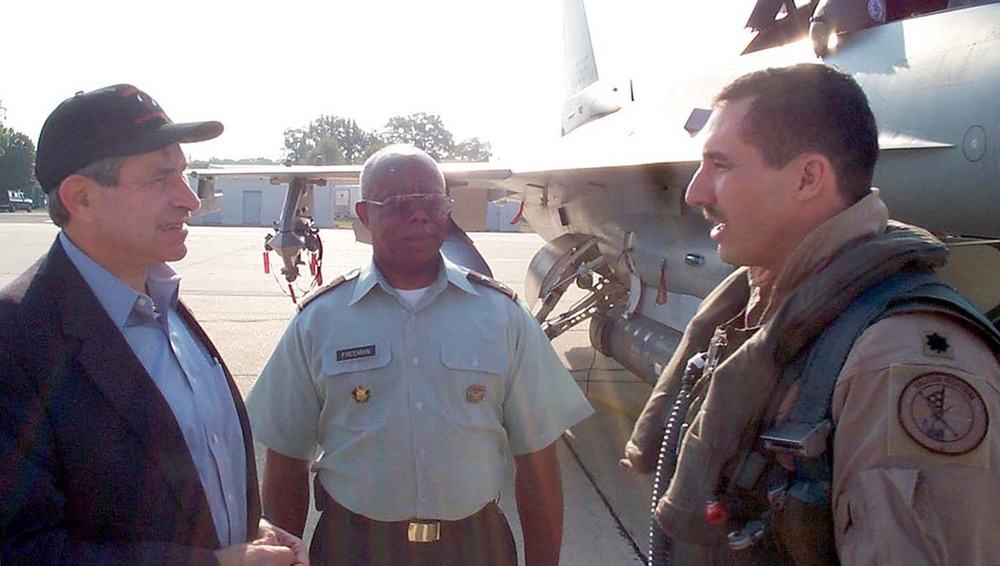 Wolfowitz Visits Air National Guard Squadron at Andrews Air Force Base