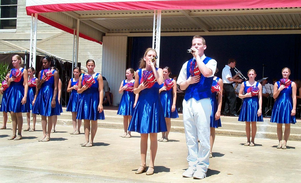 Young Performers Honor Heroes at Pentagon Show