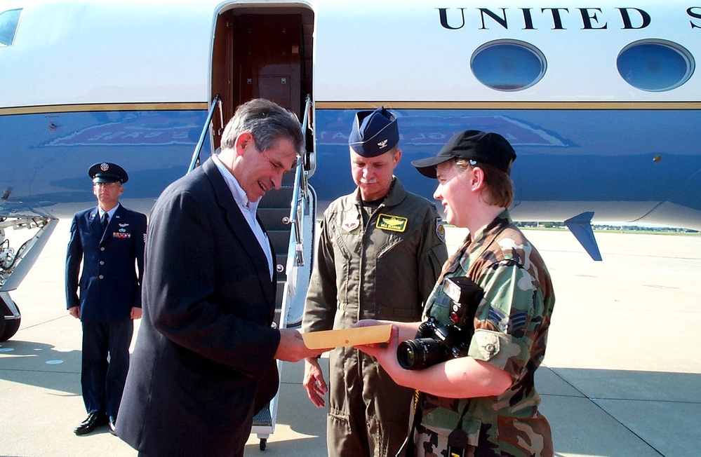 Air Force Officer Briefs Deputy Defense Secretary on Base Visit