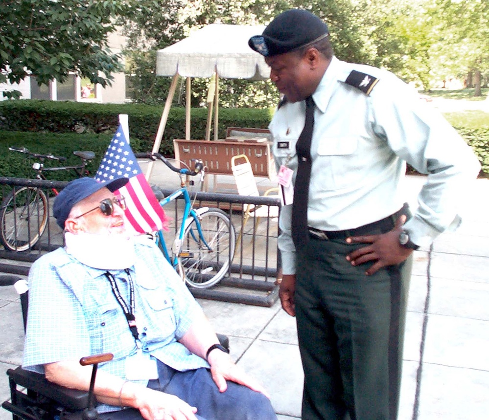 Army Colonel Welcomes Longtime Resident to Retirement Home