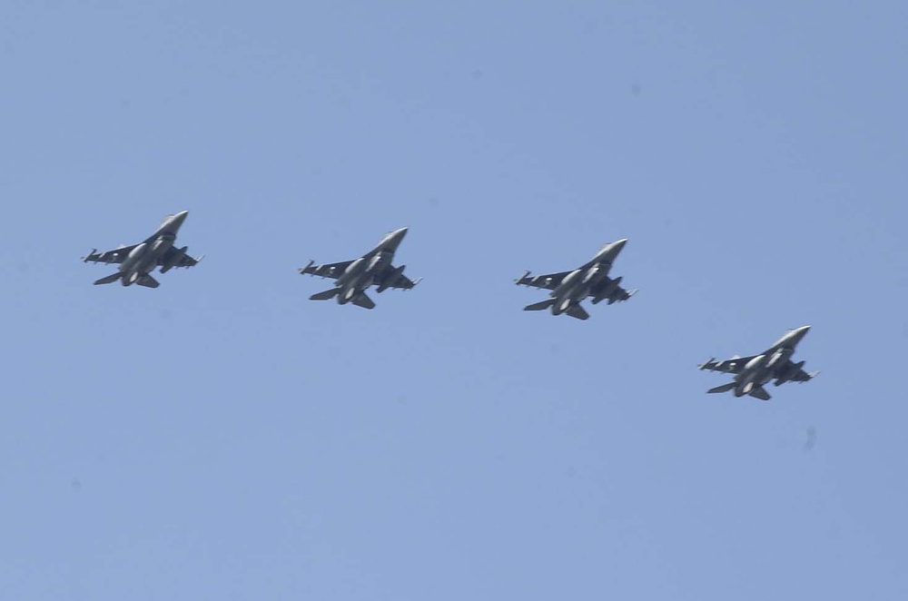 Air Force Fighters Fly Over Pentagon on 9/11 Anniversary