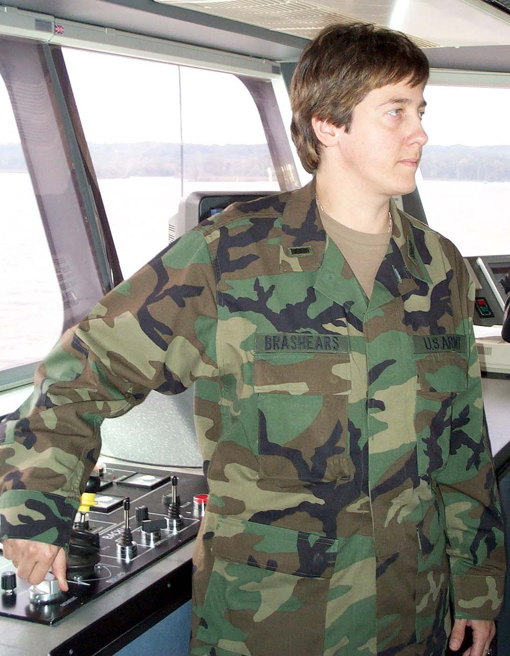 Army Transforms with High-Speed Vessel on Potomac River