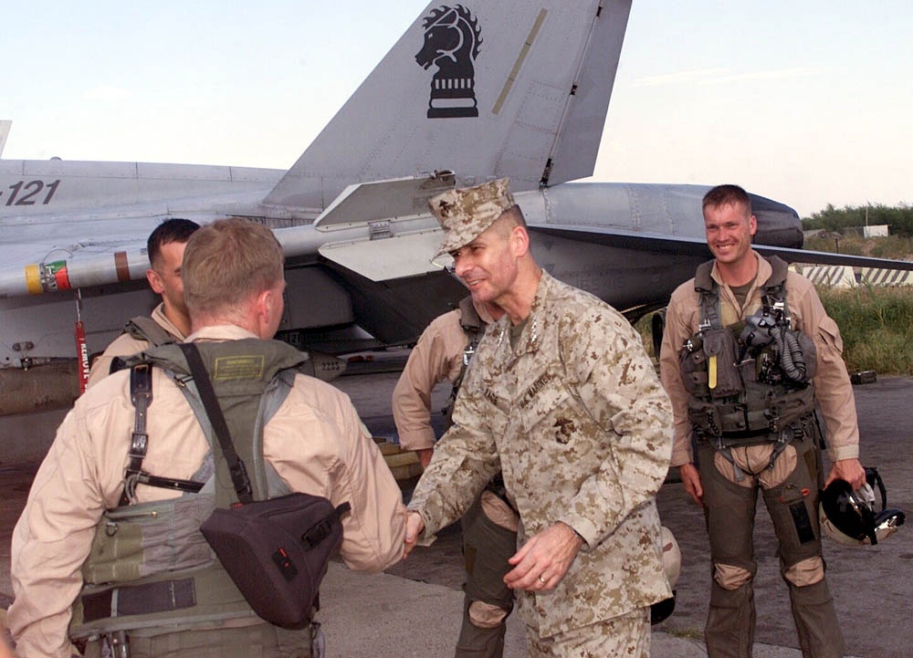 Marine Gen. Greets Returning Hornet Pilot from Operation Enduring Freedom