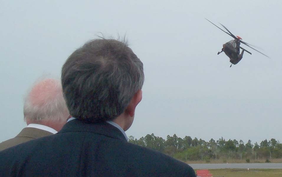 Wolfowitz Observes Comanche Helicopter Demonstration