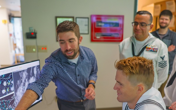 Sailors Visit Weather Center During Duluth Navy Week