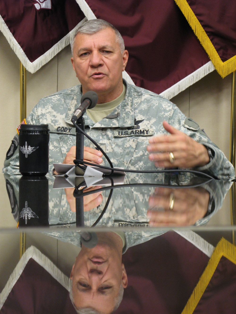 Army Vice Chief Outlines Medical Action Plan at Walter Reed