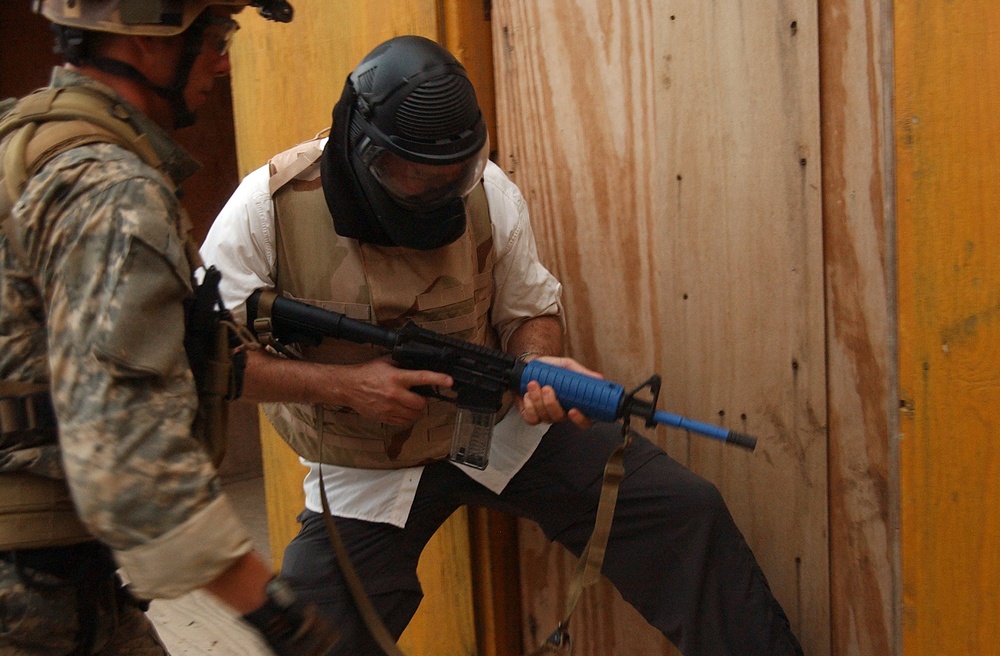 Defense Contractor Trains with Special Operations Forces in Djibouti