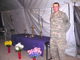 Army Chaplain Dedicates Portable Chapel for Good Friday Service