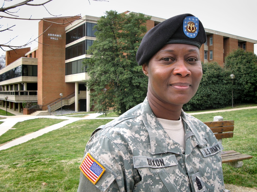 Army Command Sgt. Maj. Oversees Outpatient Care at Walter Reed