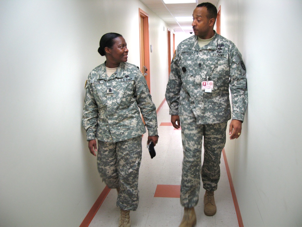 Army Leaders Inspect Barracks for Wounded Soldiers at Walter Reed