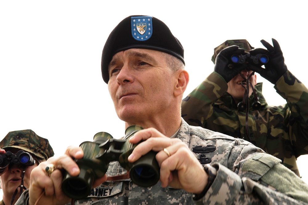 U.S. Senior Enlisted Advisor Observes Chinese Army Training Exercise