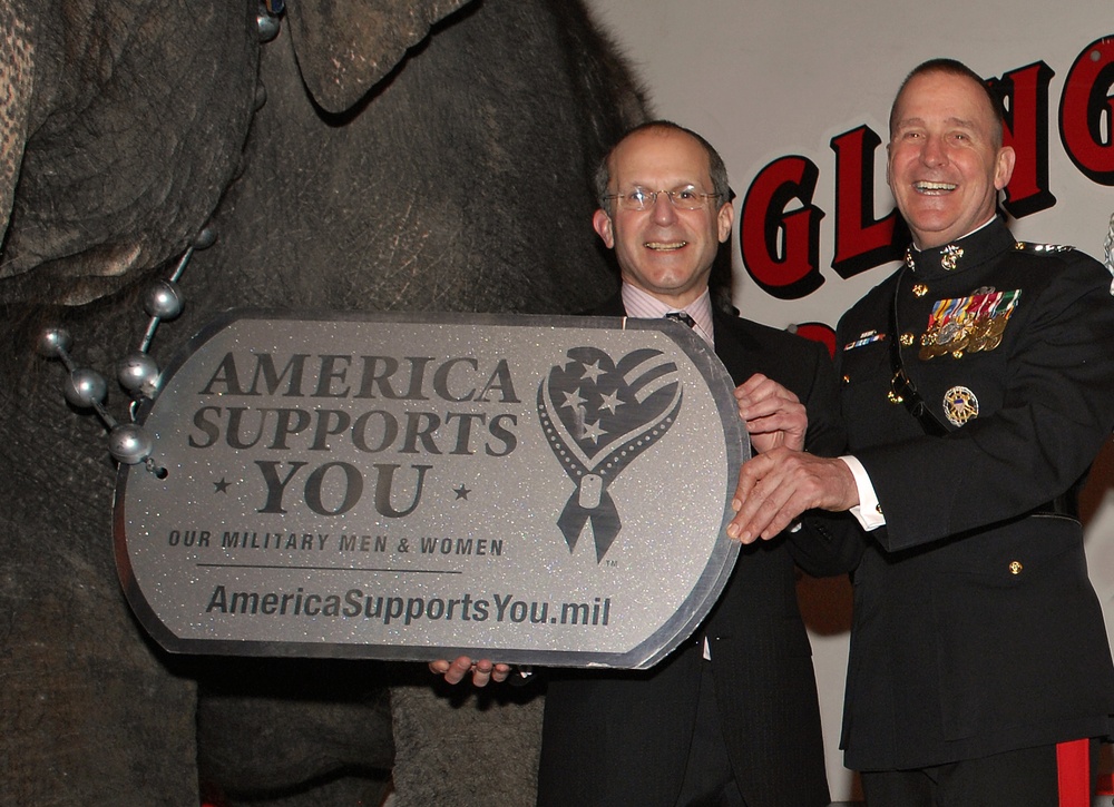 Military Leader and Circus CEO Promote Troop Support at Ringling Bros. Show