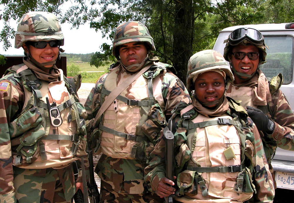 Puerto Rico Soldiers Train for Iraq Deployment at Camp Shelby